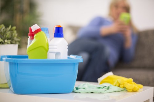 Formal escalation stage in a cleaning complaint process